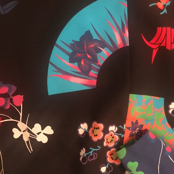 Trade - Picture 3 of 8